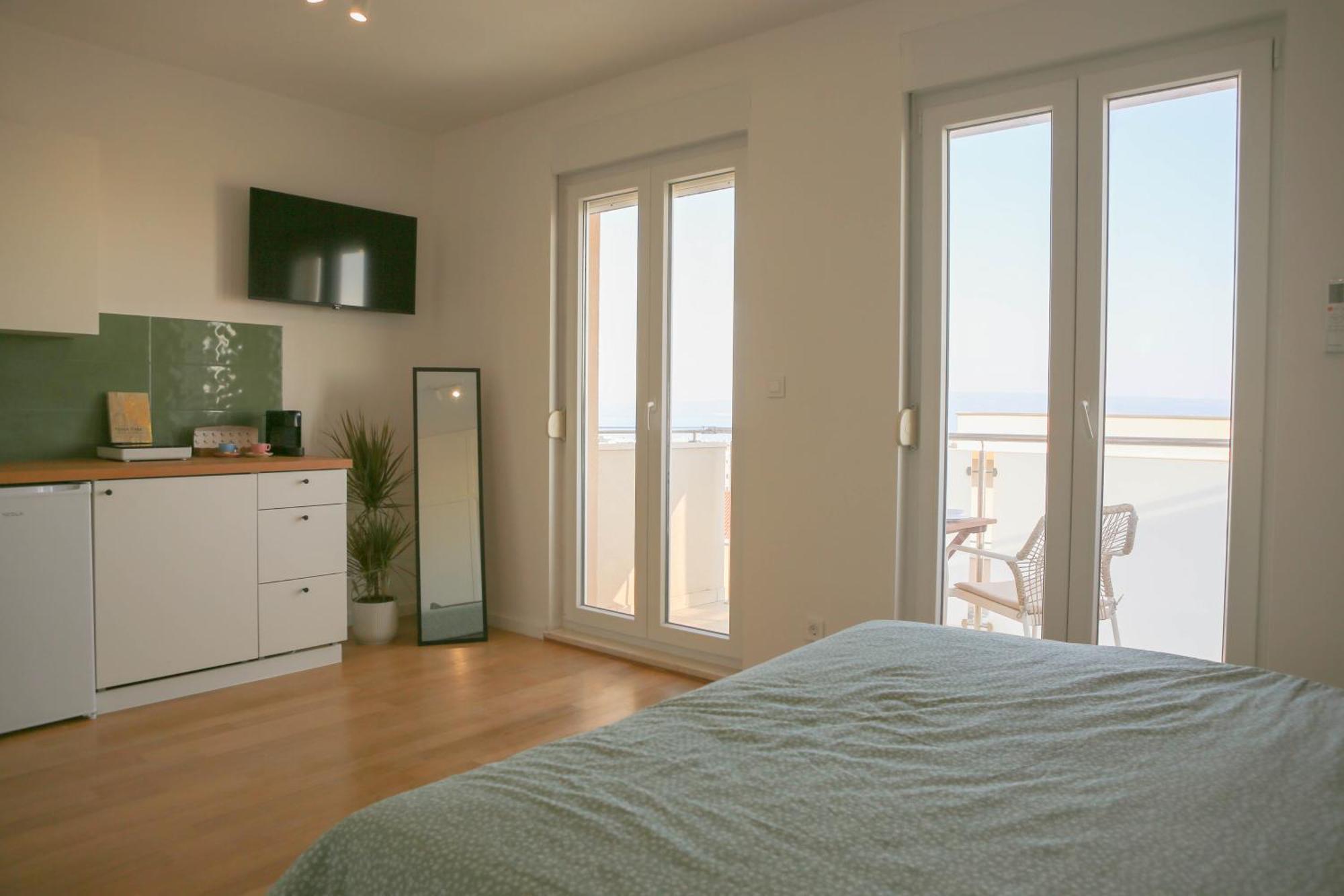 Kiki'S Sea View Studio سبليت الغرفة الصورة